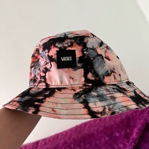 VANS BUCKET HAT